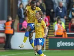 Mansfield Town vs. Cambridge United: A League One Clash